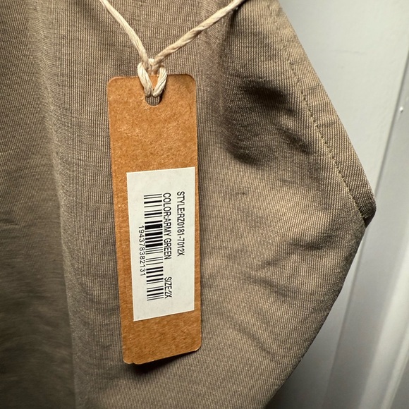 NWT Skims Army Green Soft Smoothing Thong Bodysuit- 2x - Picture 7 of 7